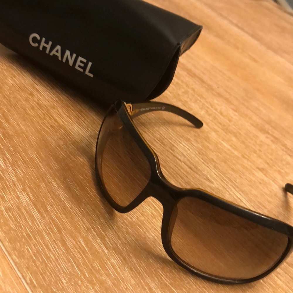 Authentic Chanel sunglasses
